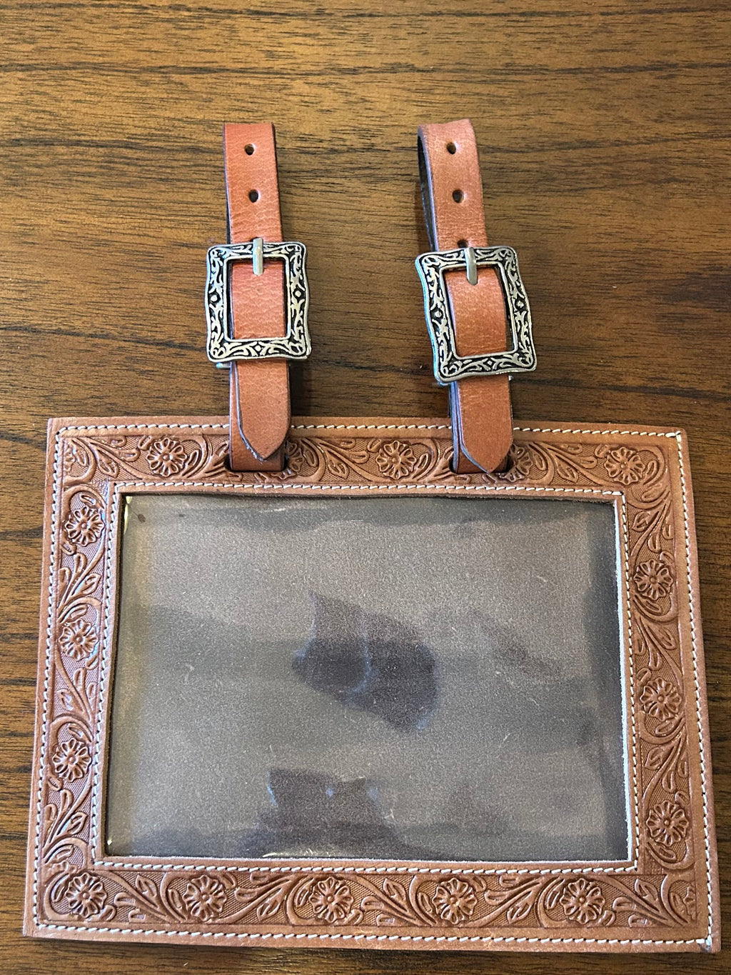 Number Holder Light Flower (Show Buckle)